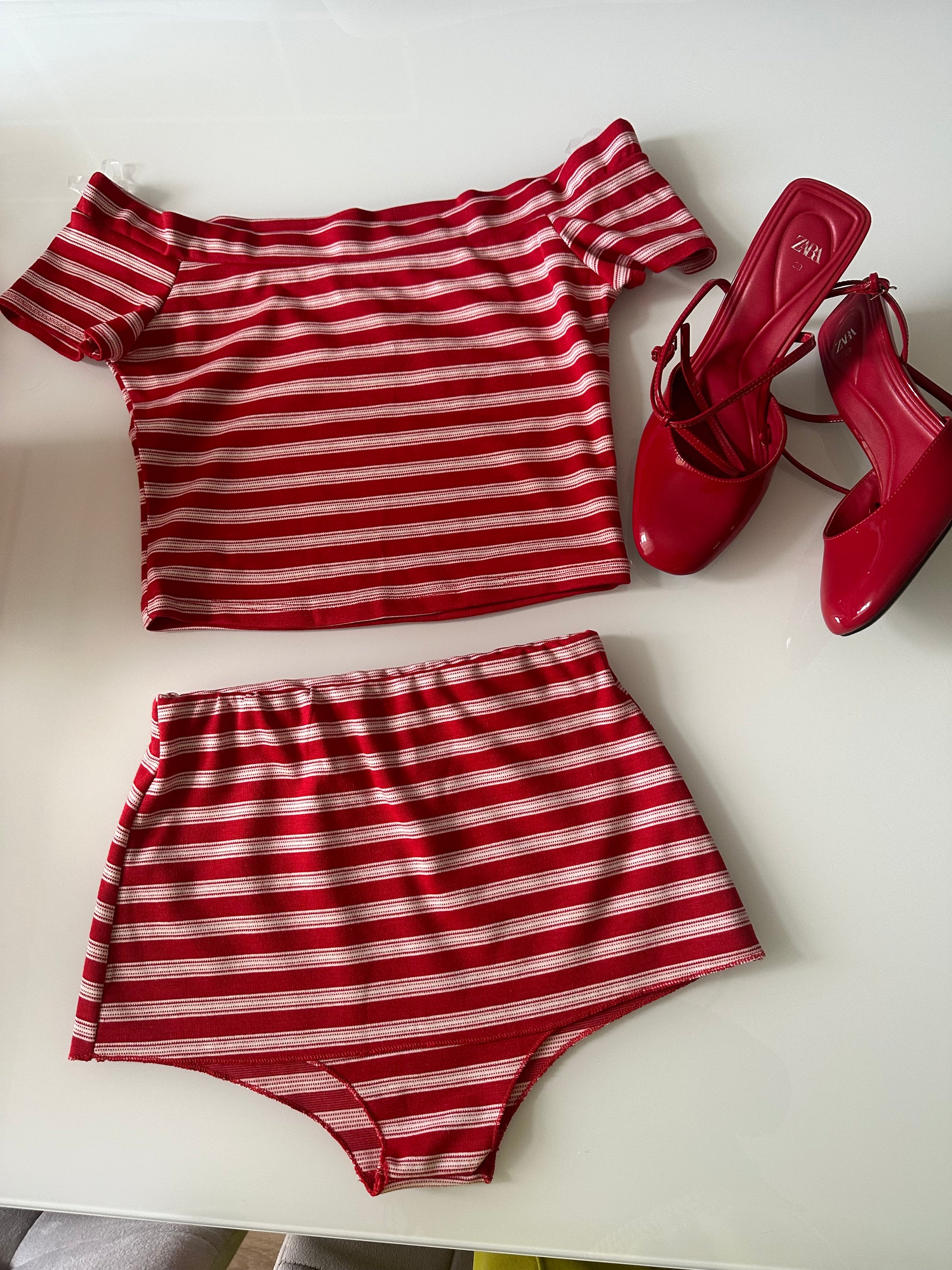 Set righe Rosso